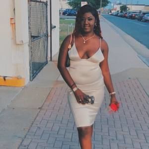 Meet your Posher, Symantha